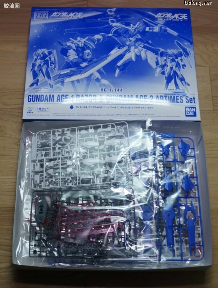 高达AGE HG 网络限定版 高达AGE-1 剃刀&高达AGE-2 阿尔忒弥斯套装 - 图片